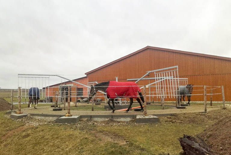 Reitanlage Langenbernsdorf – walker and movement track