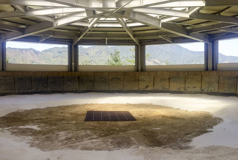 Riding facility in Korea – circle