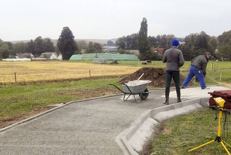 Reitanlage Langenbernsdorf – Führanlage und Bewegungsbahn